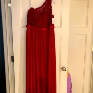 Long one shoulder lace bridesmaid dress.